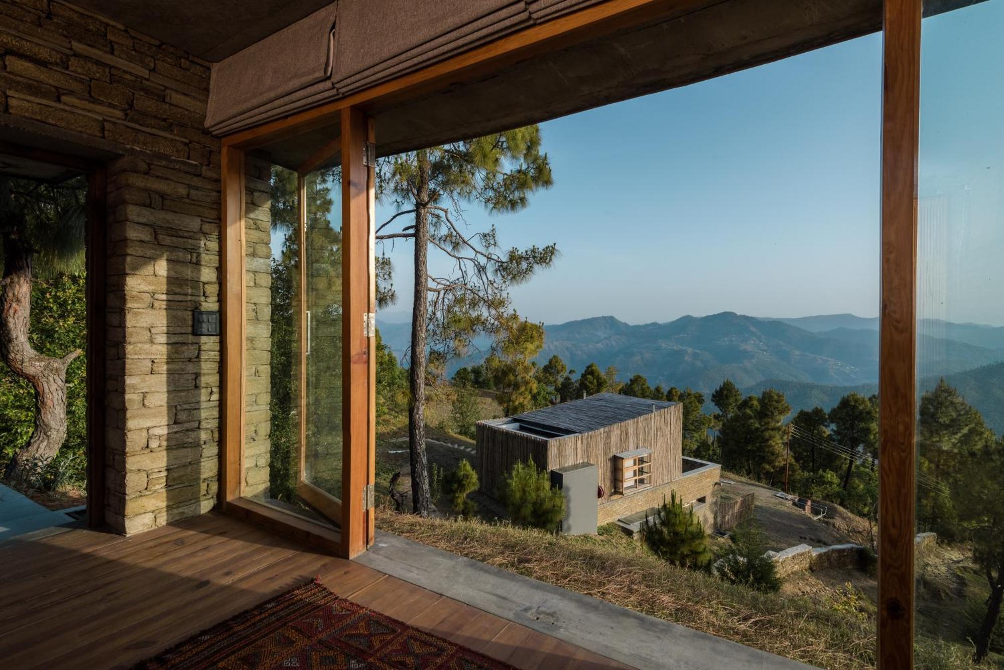 The Kumaon Hotel Binsar Exterior photo